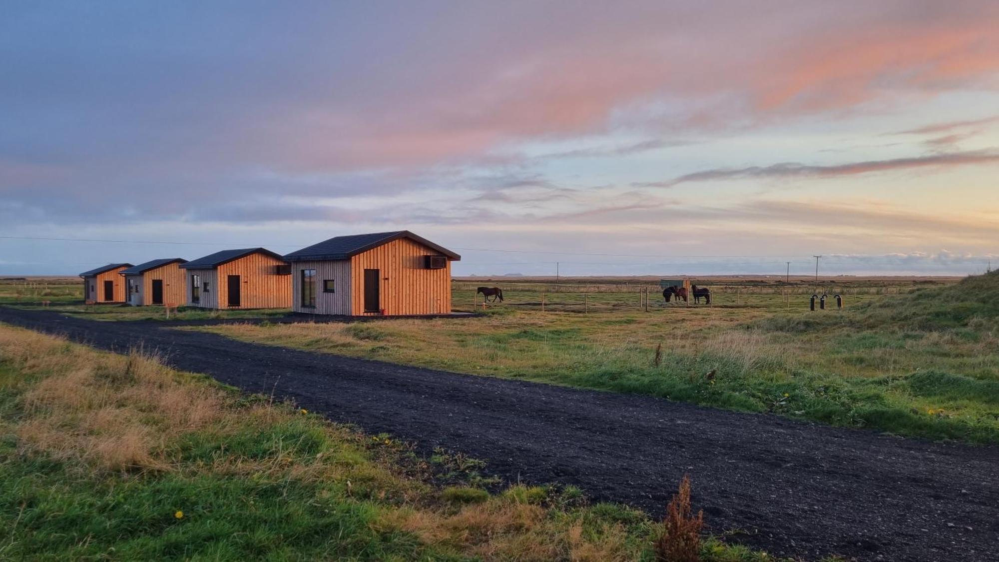 Ferienwohnung Sleeping With The Horses Hvolsvöllur Exterior foto