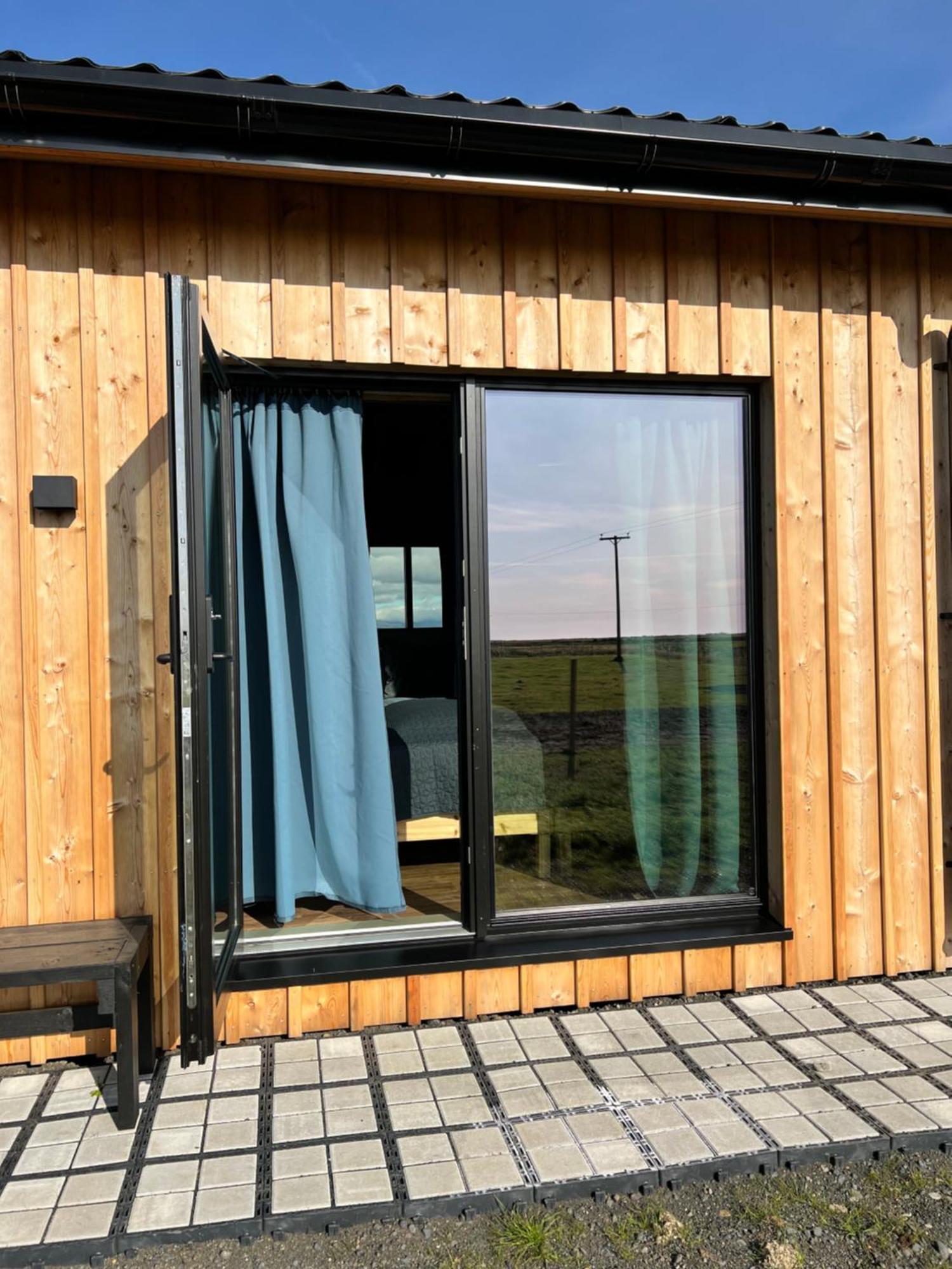 Ferienwohnung Sleeping With The Horses Hvolsvöllur Exterior foto